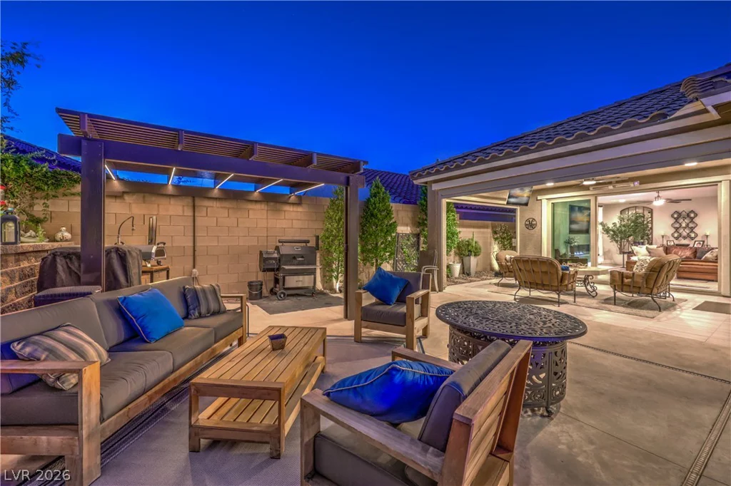 8265 Skye Peak, Las Vegas, NV 89166