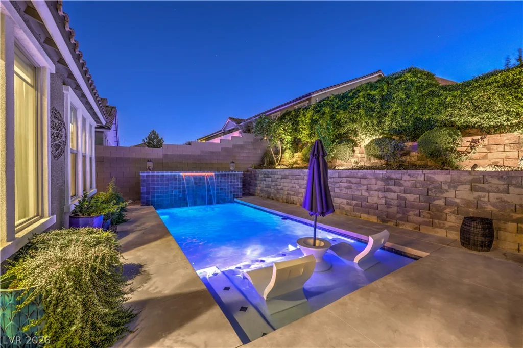 8265 Skye Peak, Las Vegas, NV 89166