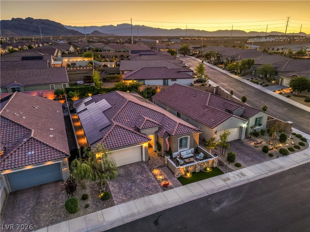 8265 Skye Peak, Las Vegas, NV 89166