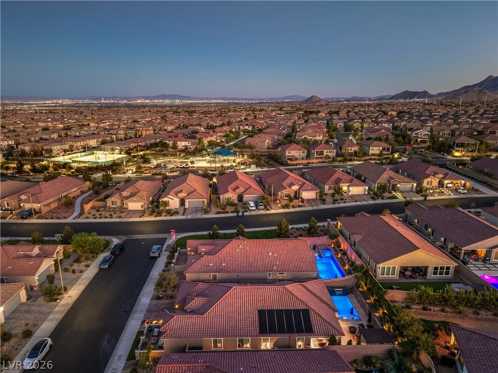 8265 Skye Peak, Las Vegas, NV 89166