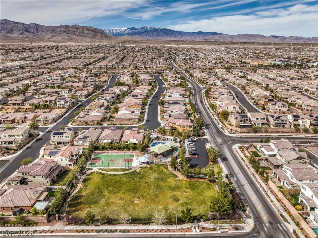 8265 Skye Peak, Las Vegas, NV 89166