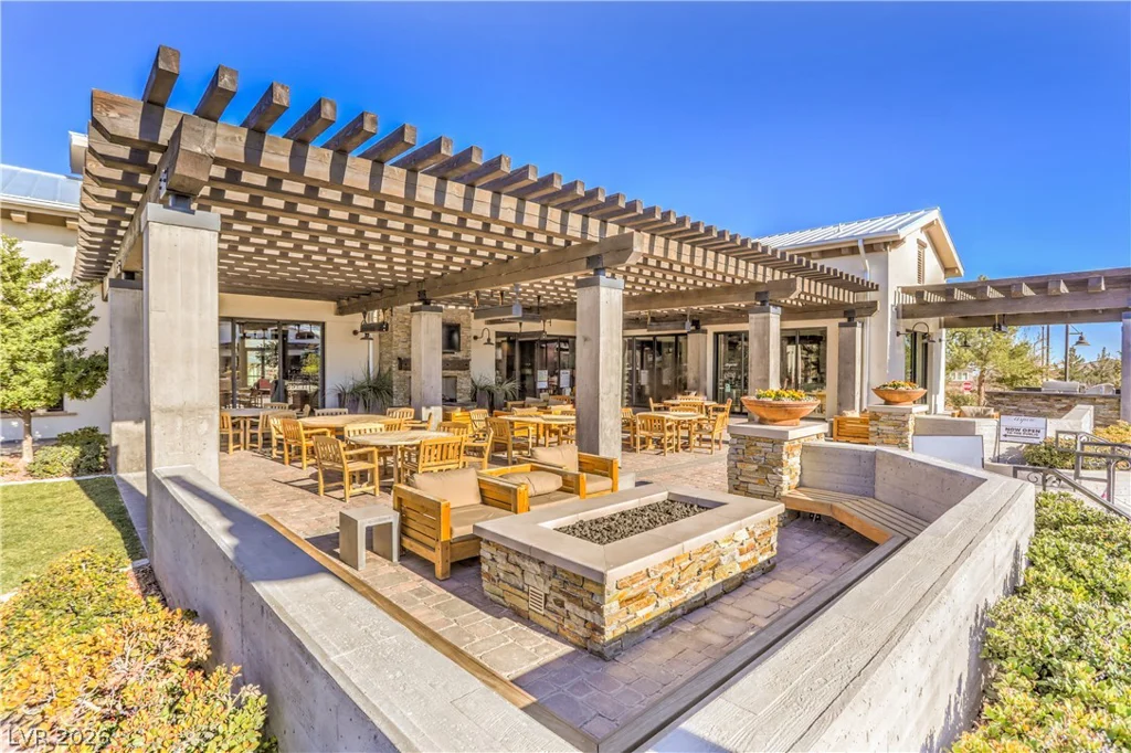 8265 Skye Peak, Las Vegas, NV 89166
