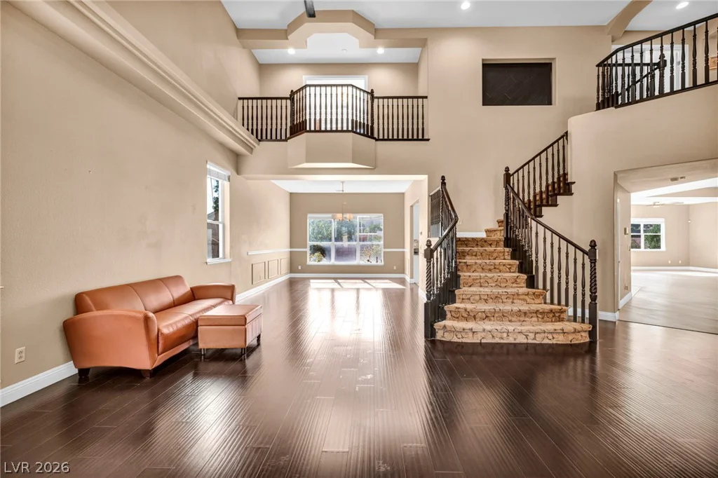 6025 Rabbit Track, Las Vegas, NV 89130
