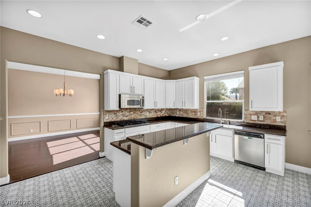 6025 Rabbit Track, Las Vegas, NV 89130