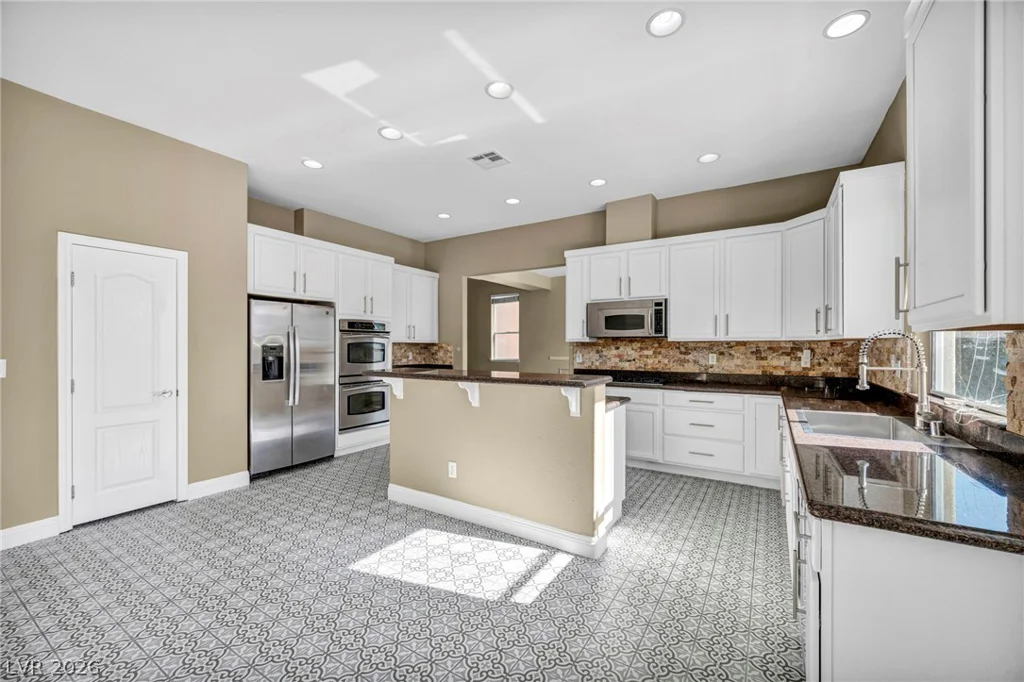 6025 Rabbit Track, Las Vegas, NV 89130