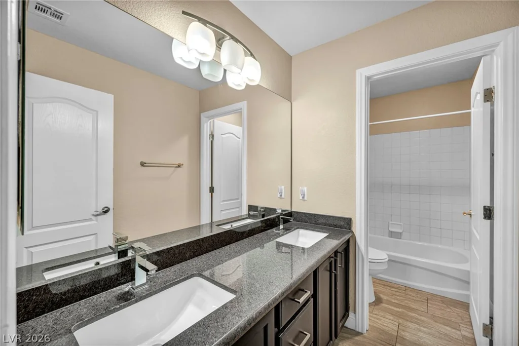 6025 Rabbit Track, Las Vegas, NV 89130