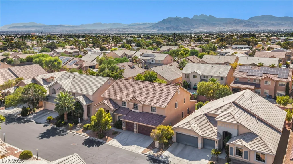 6025 Rabbit Track, Las Vegas, NV 89130