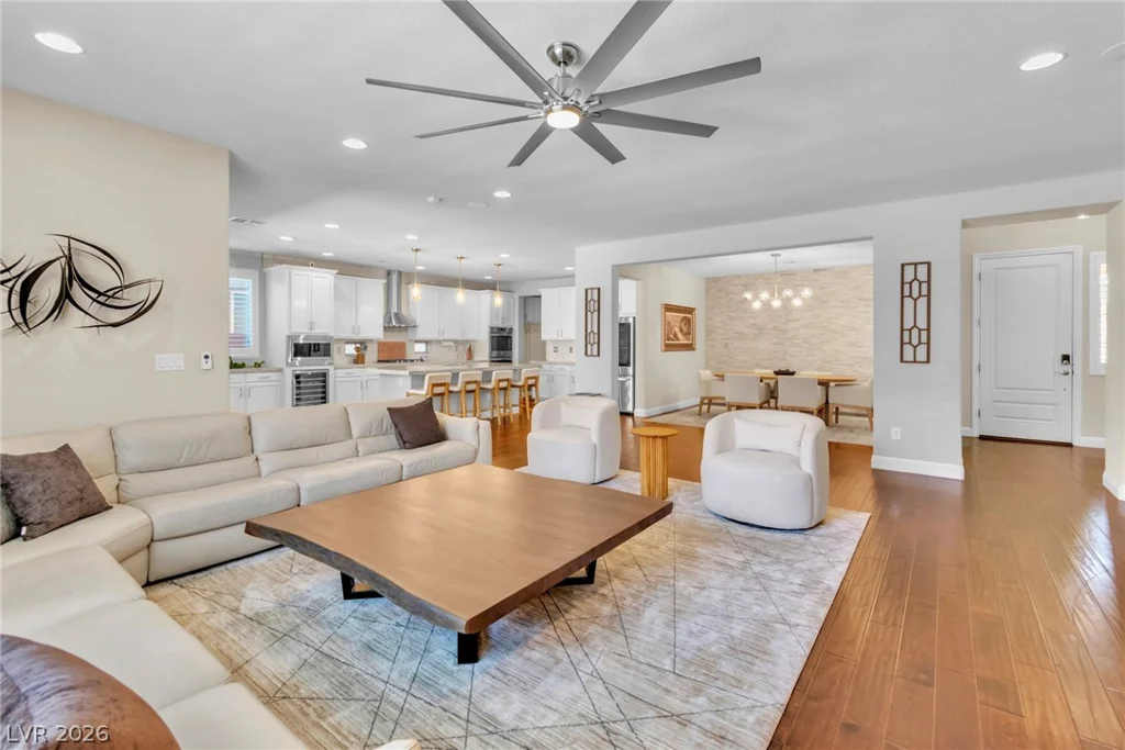 5851 Glory Heights, Las Vegas, NV 89135