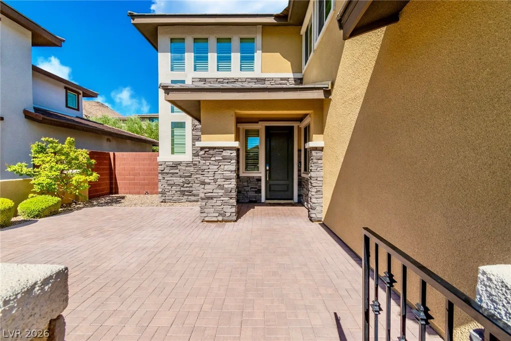 5851 Glory Heights, Las Vegas, NV 89135