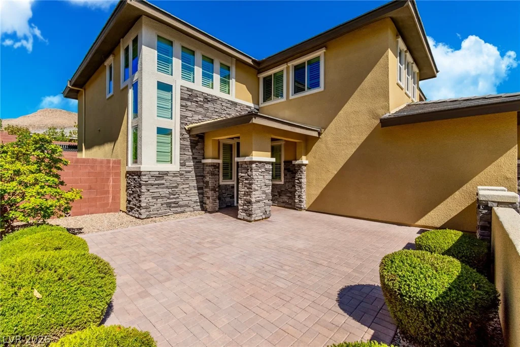 5851 Glory Heights, Las Vegas, NV 89135