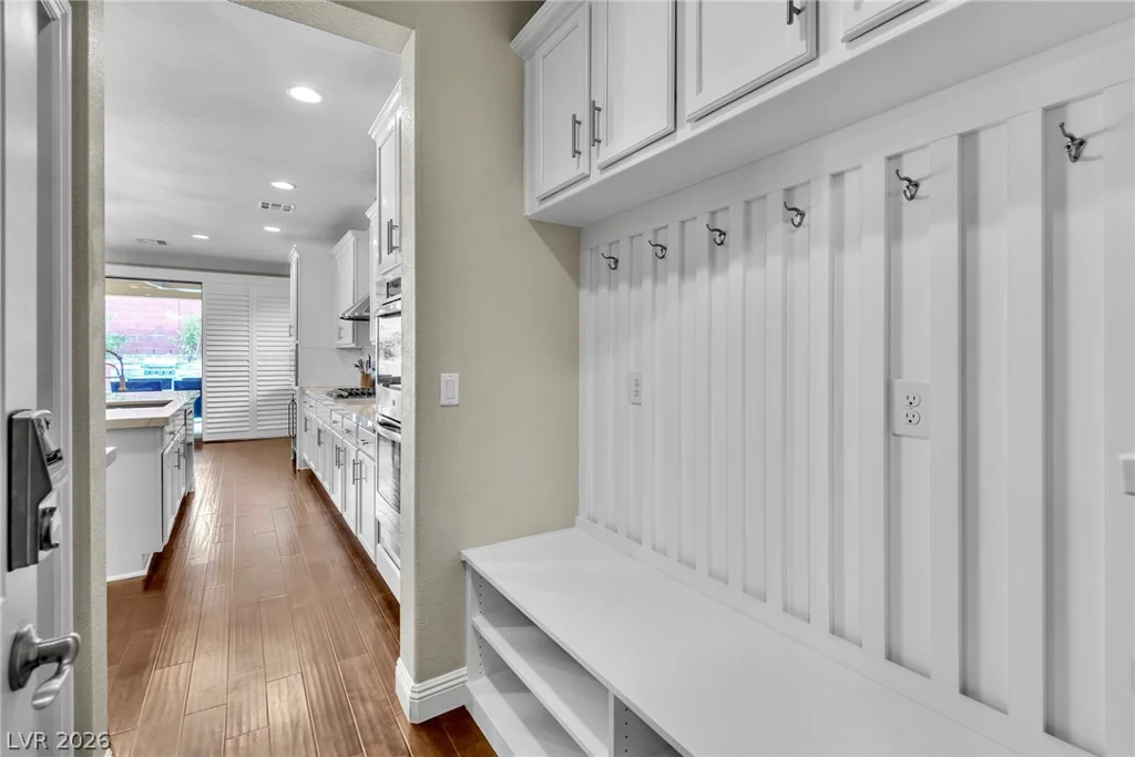 5851 Glory Heights, Las Vegas, NV 89135