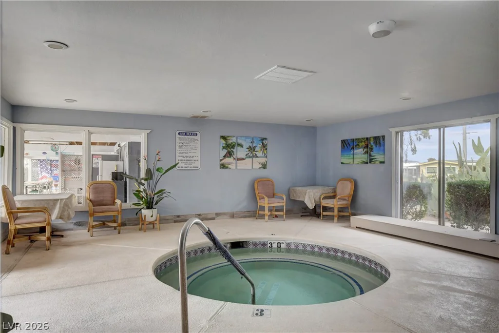 4589 Royal Ridge, Las Vegas, NV 89103