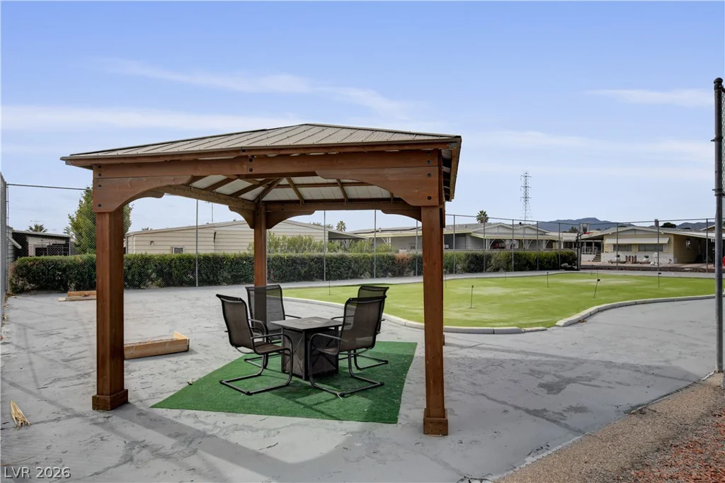 4589 Royal Ridge, Las Vegas, NV 89103