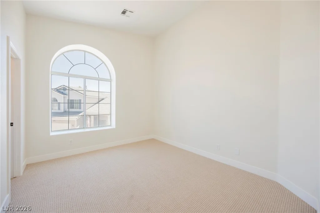 10361 Adams Chase, Las Vegas, NV 89183