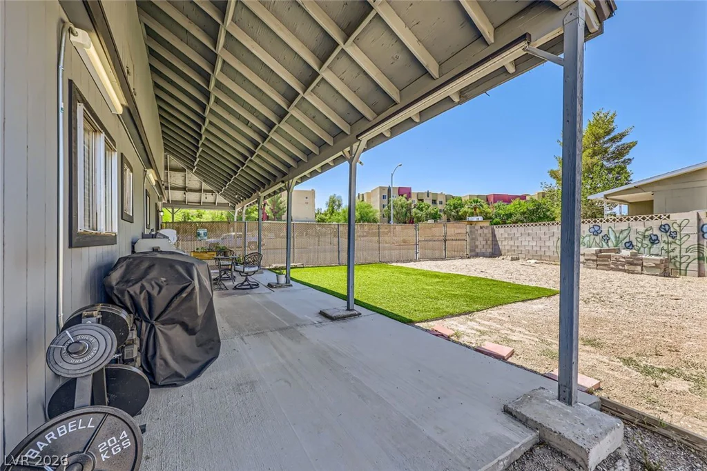 80 Texas, Henderson, NV 89015