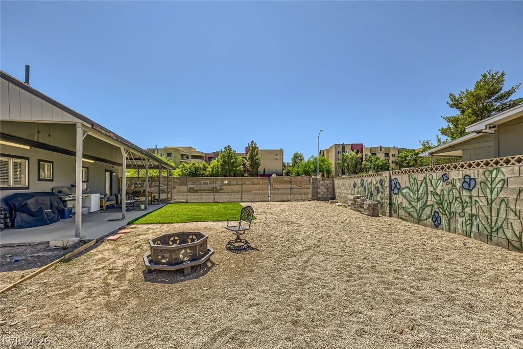 80 Texas, Henderson, NV 89015
