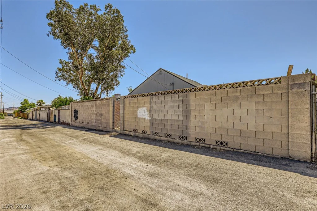 80 Texas, Henderson, NV 89015