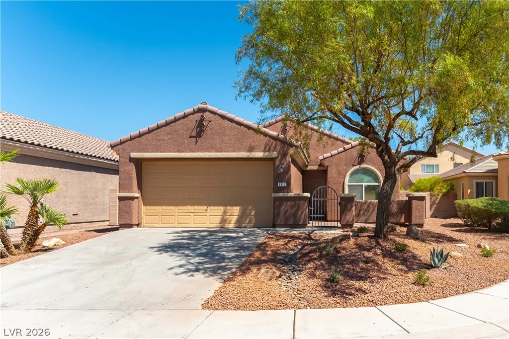 6812 Royal Poinciana, Las Vegas, NV 89131