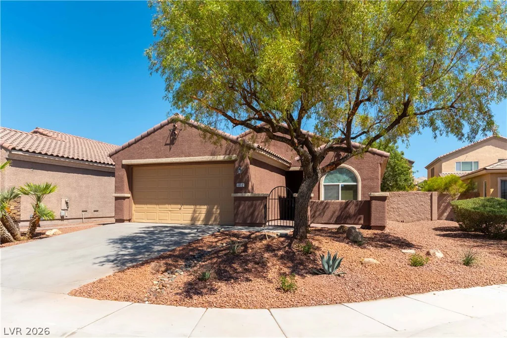 6812 Royal Poinciana, Las Vegas, NV 89131