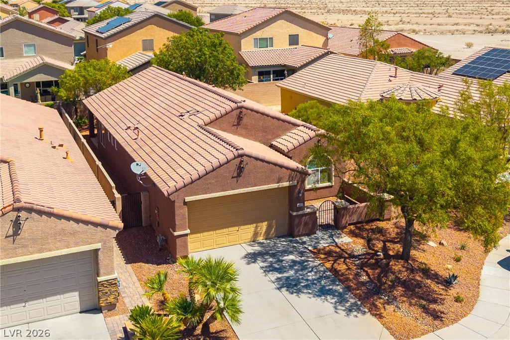 6812 Royal Poinciana, Las Vegas, NV 89131