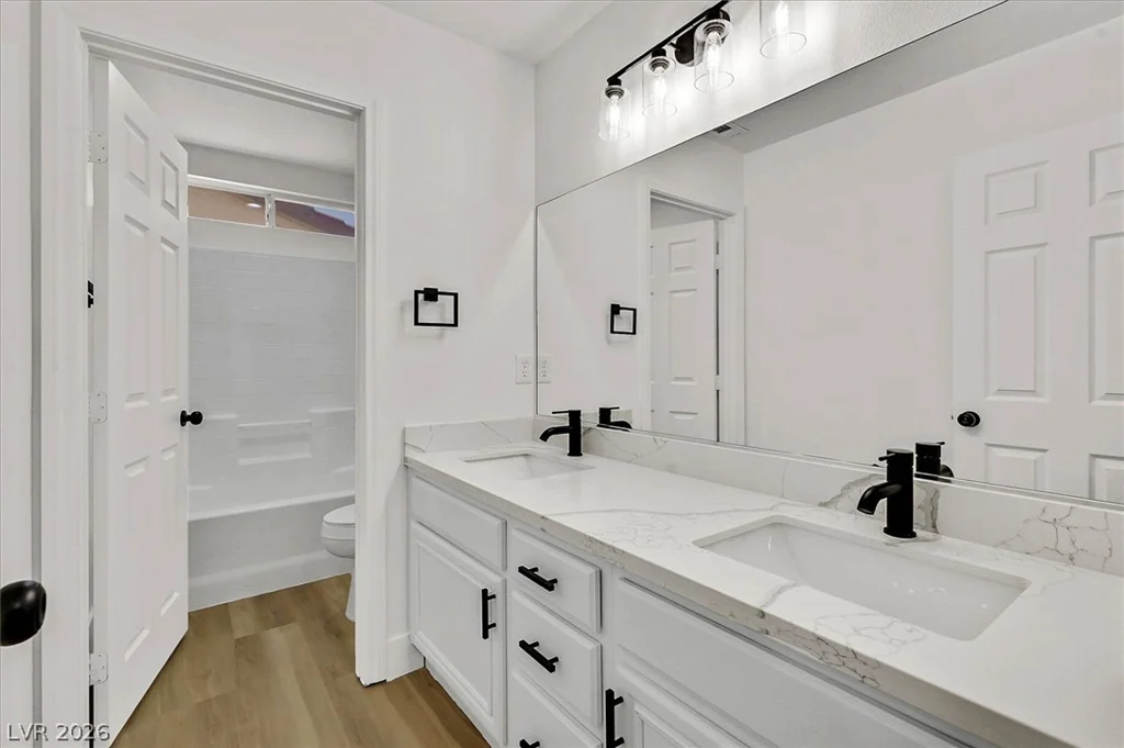 6532 Bright Morning, North Las Vegas, NV 89084
