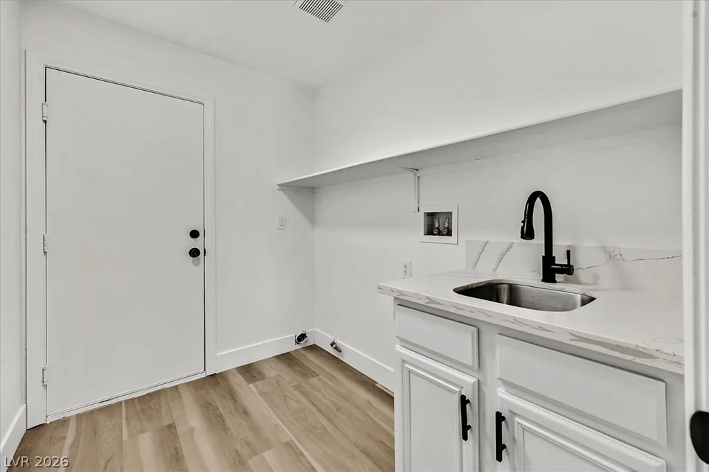 6532 Bright Morning, North Las Vegas, NV 89084