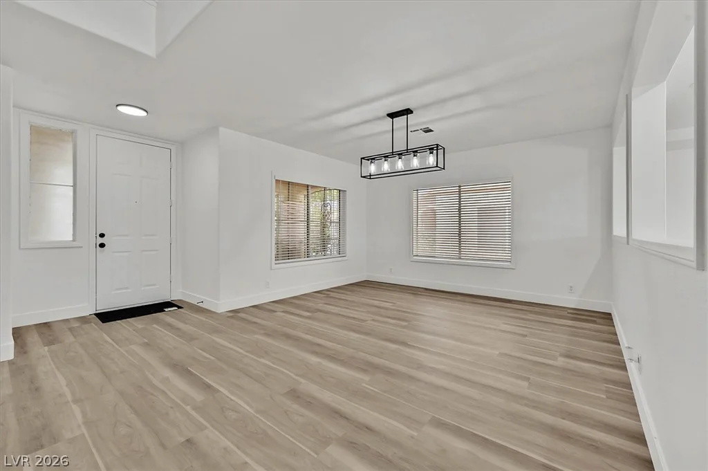 6532 Bright Morning, North Las Vegas, NV 89084