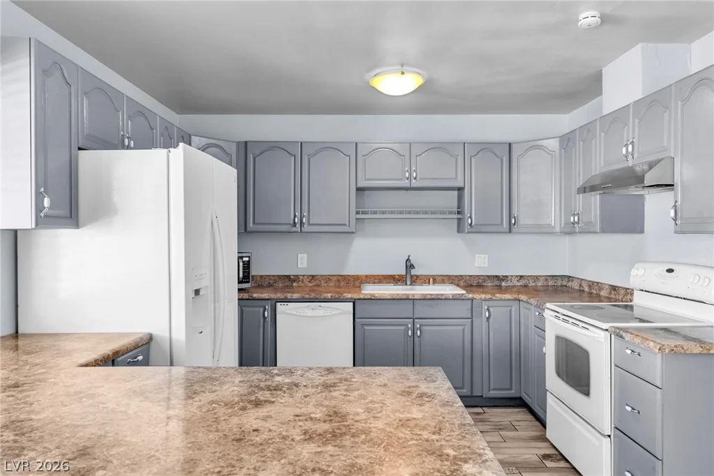 904 Rockaway, Las Vegas, NV 89145