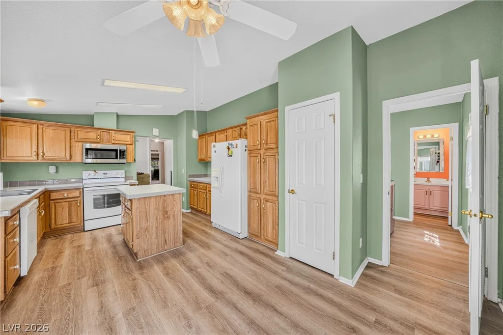 3360 Palm, Pahrump, NV 89060