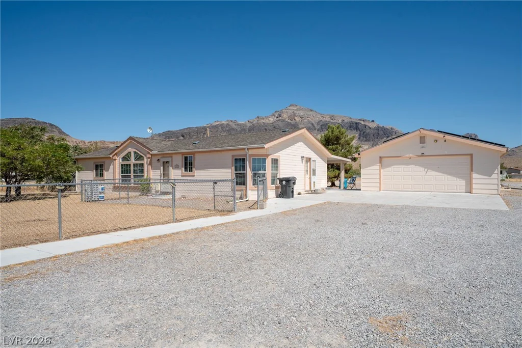 3360 Palm, Pahrump, NV 89060