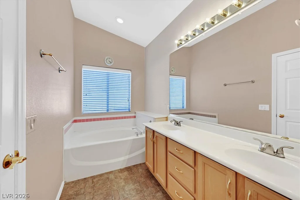 322 Dazzling, Henderson, NV 89012