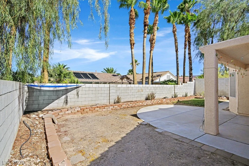 322 Dazzling, Henderson, NV 89012