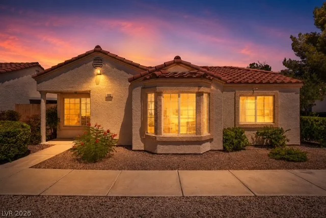 5449 Bugle, Las Vegas, NV 89108