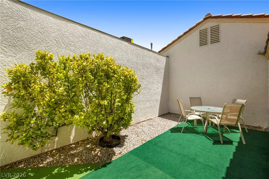 5449 Bugle, Las Vegas, NV 89108