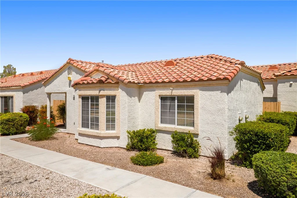 5449 Bugle, Las Vegas, NV 89108