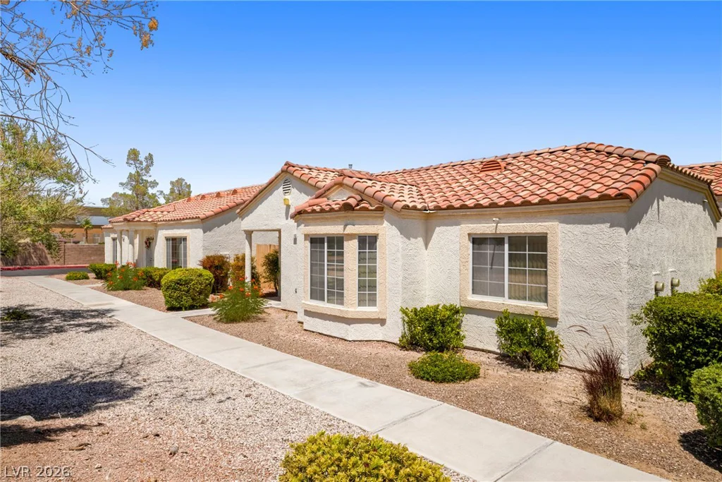 5449 Bugle, Las Vegas, NV 89108