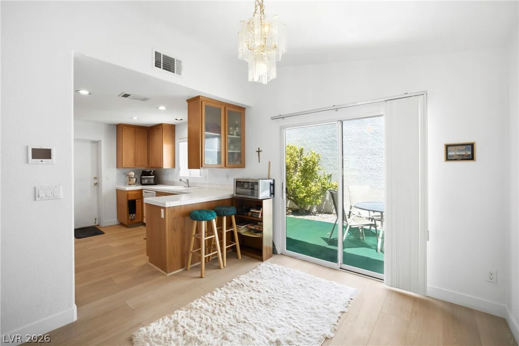 5449 Bugle, Las Vegas, NV 89108