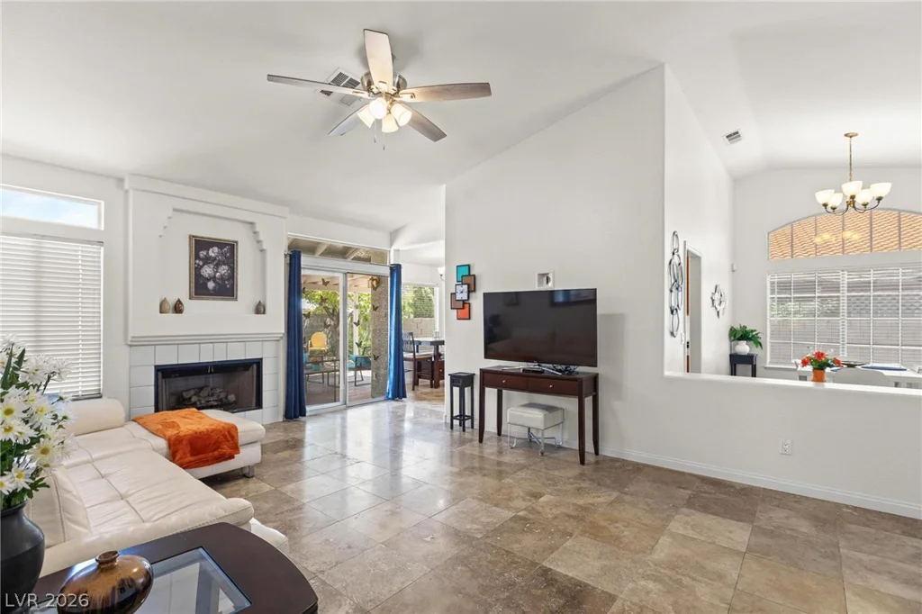 7620 Hartwell, Las Vegas, NV 89123