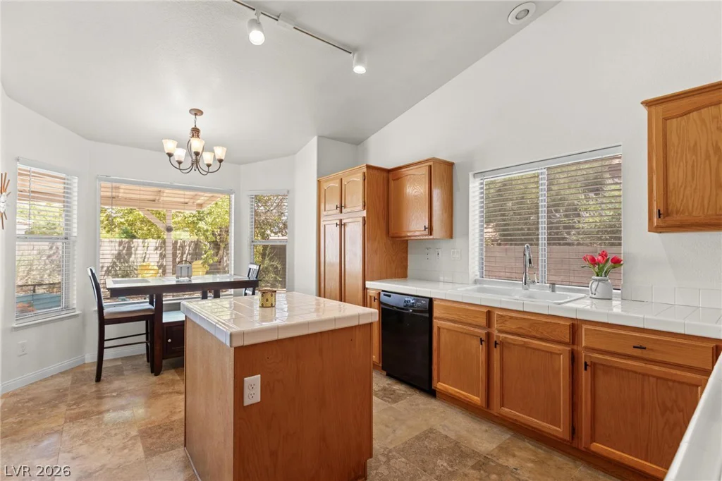 7620 Hartwell, Las Vegas, NV 89123