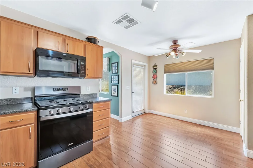 477 Waterwheel Falls, Henderson, NV 89015