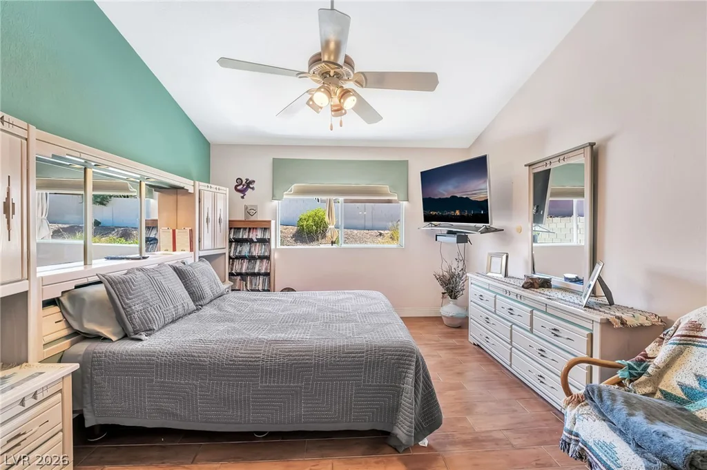 477 Waterwheel Falls, Henderson, NV 89015