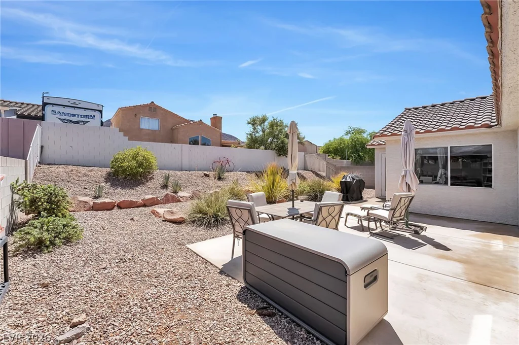 477 Waterwheel Falls, Henderson, NV 89015