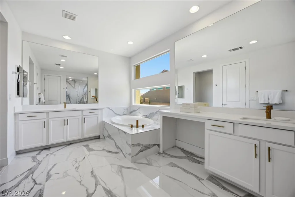 2720 Natural Rock, Las Vegas, NV 89138