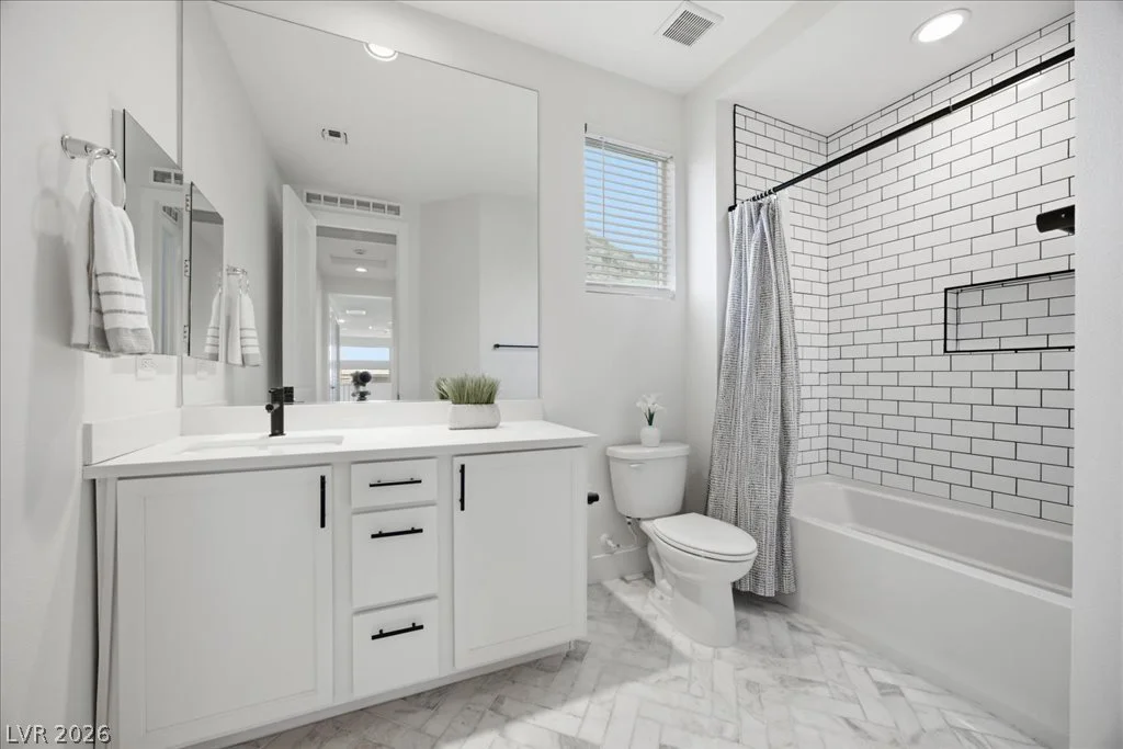 2720 Natural Rock, Las Vegas, NV 89138