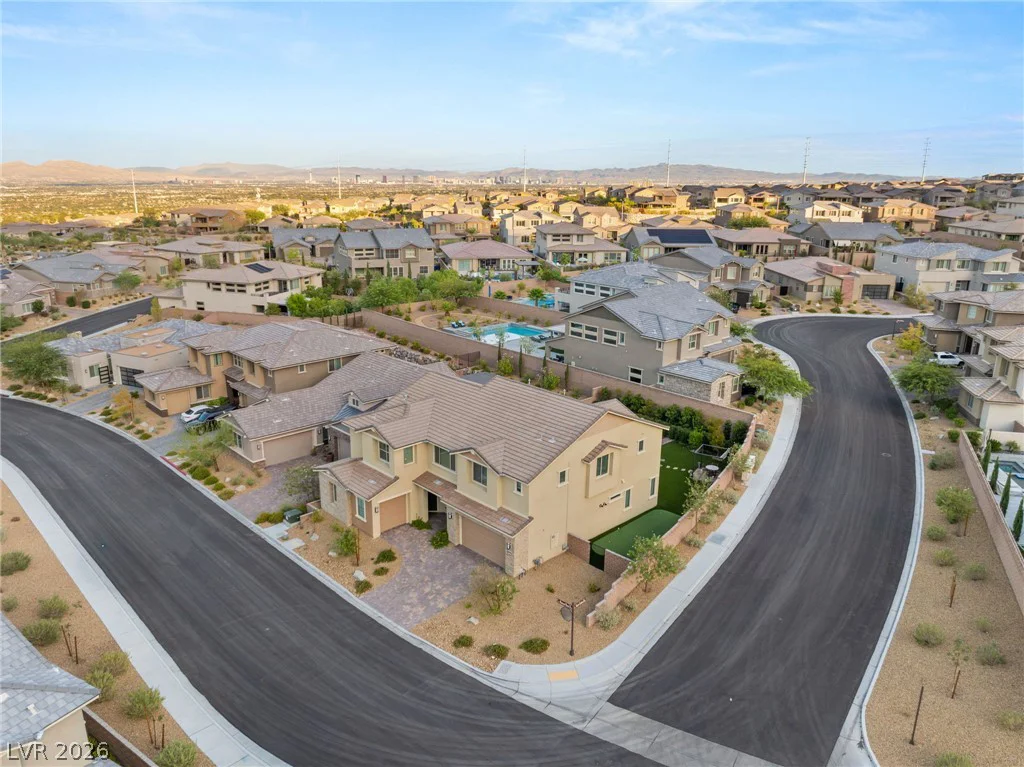 2720 Natural Rock, Las Vegas, NV 89138