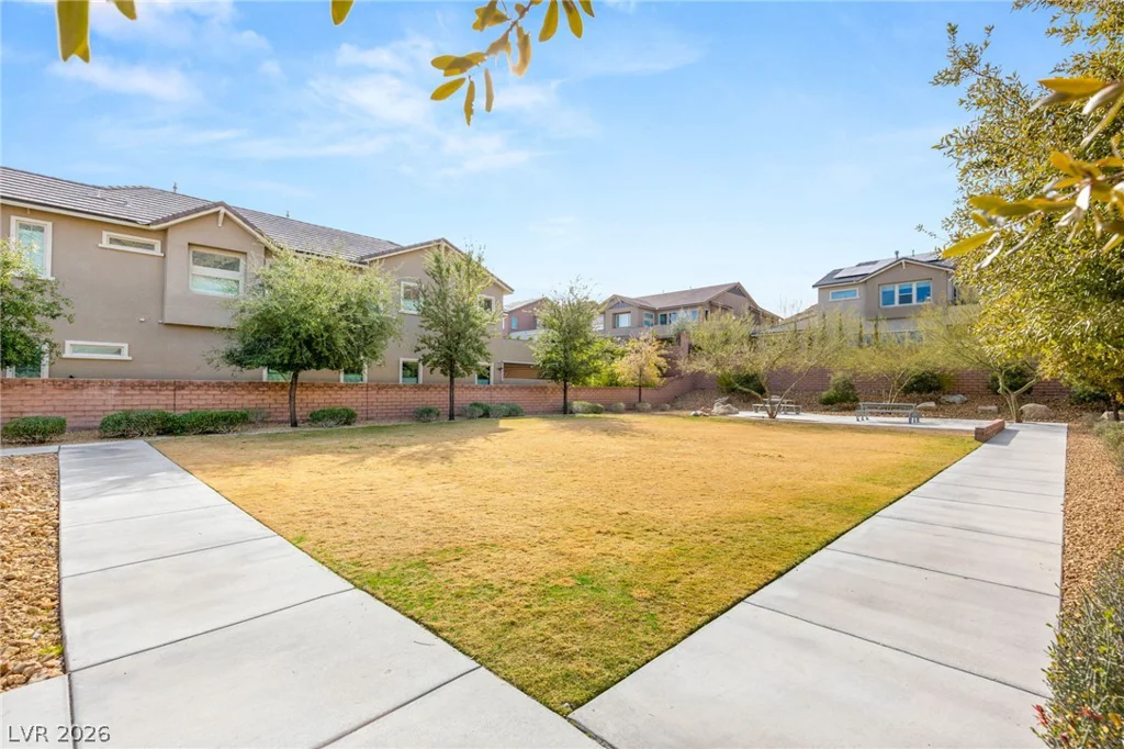 2720 Natural Rock, Las Vegas, NV 89138