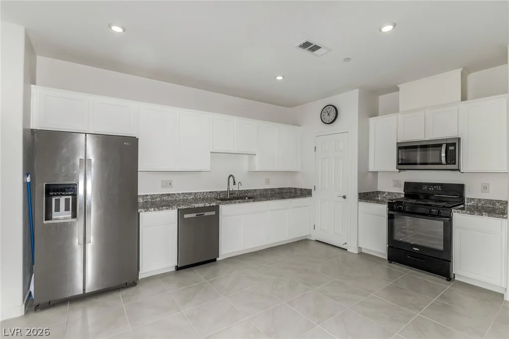 1111 Heliodor, Henderson, NV 89011
