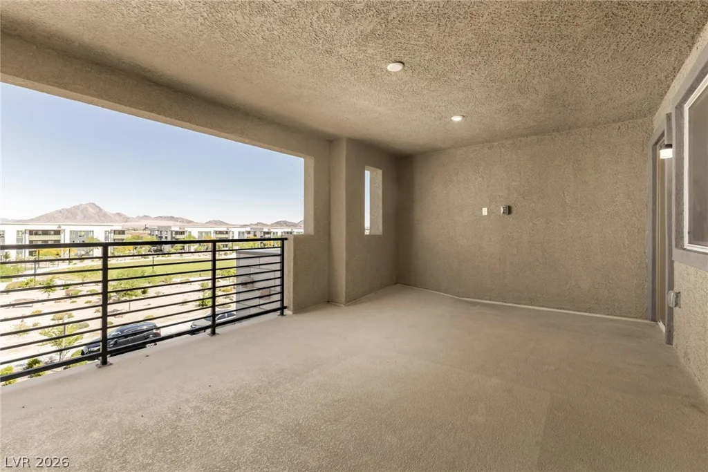 1111 Heliodor, Henderson, NV 89011