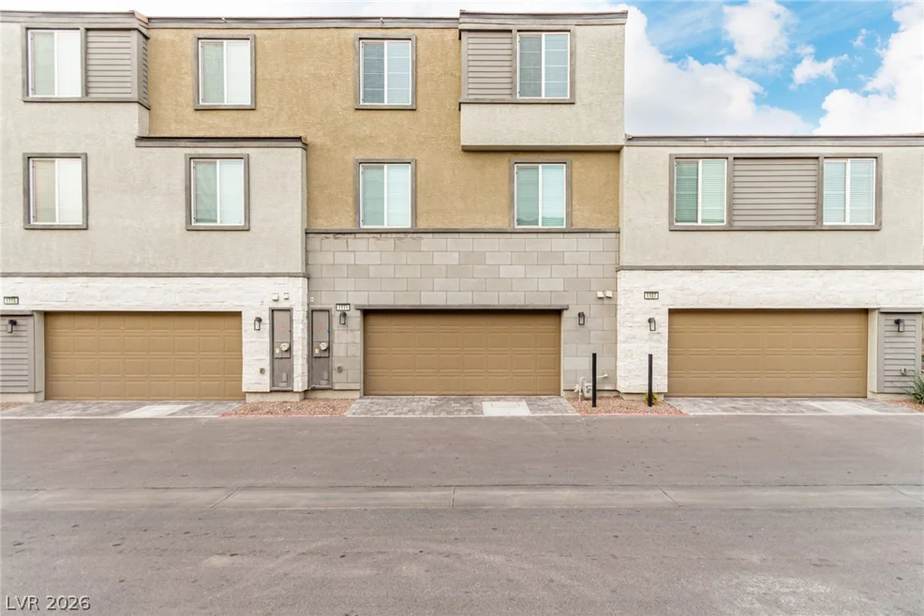 1111 Heliodor, Henderson, NV 89011