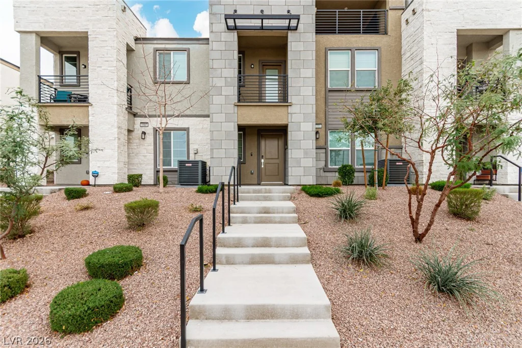 1111 Heliodor, Henderson, NV 89011